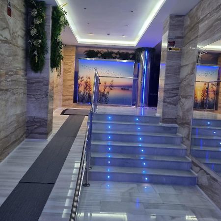 Rent An Apartment In Torrevieja Bagian luar foto