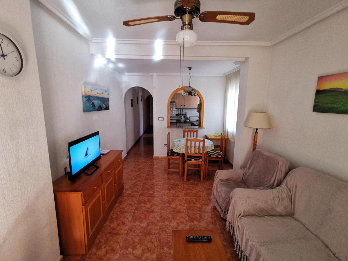 Rent An Apartment In Torrevieja Bagian luar foto